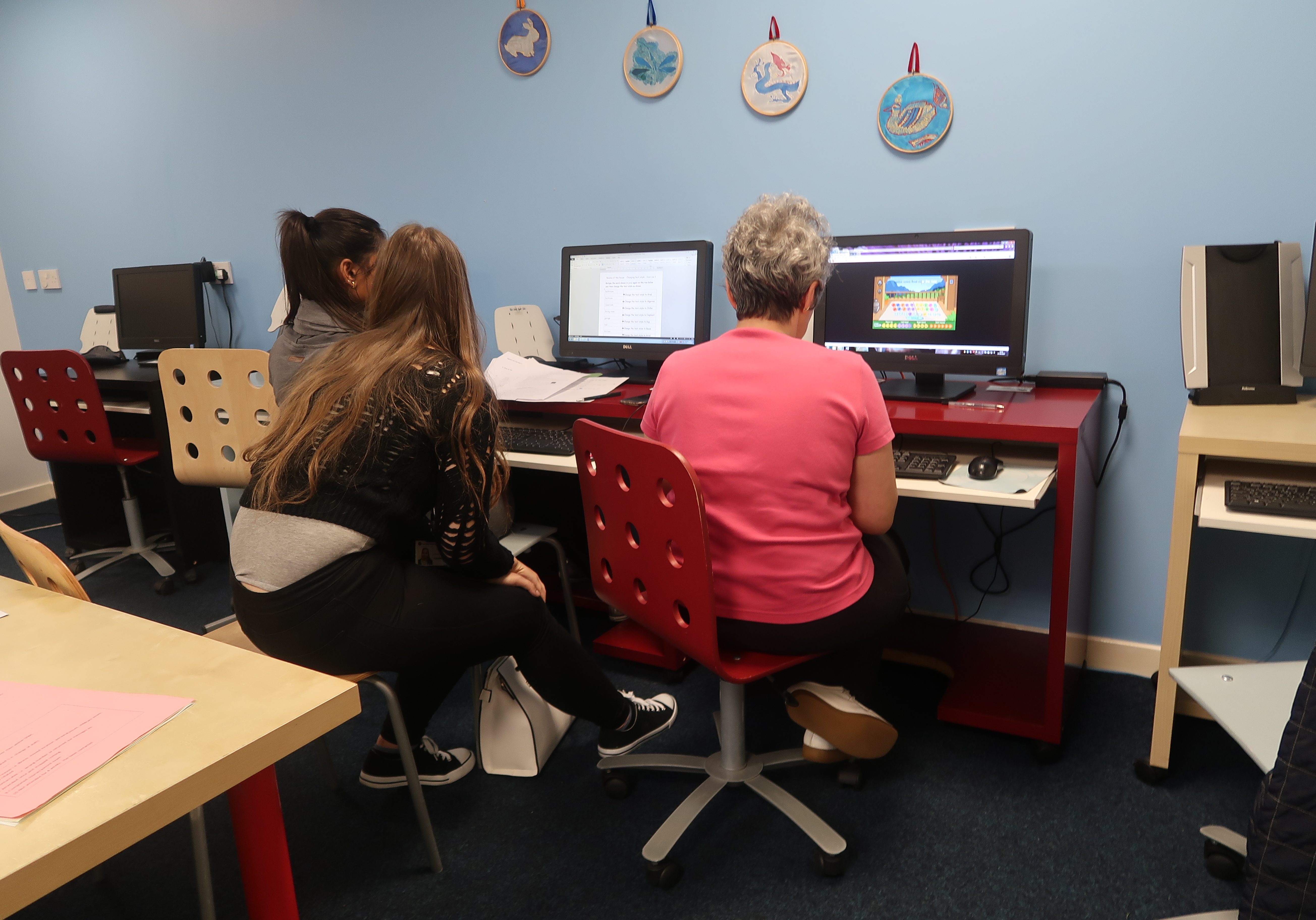 Women's Beginner Computing Classes Dundee